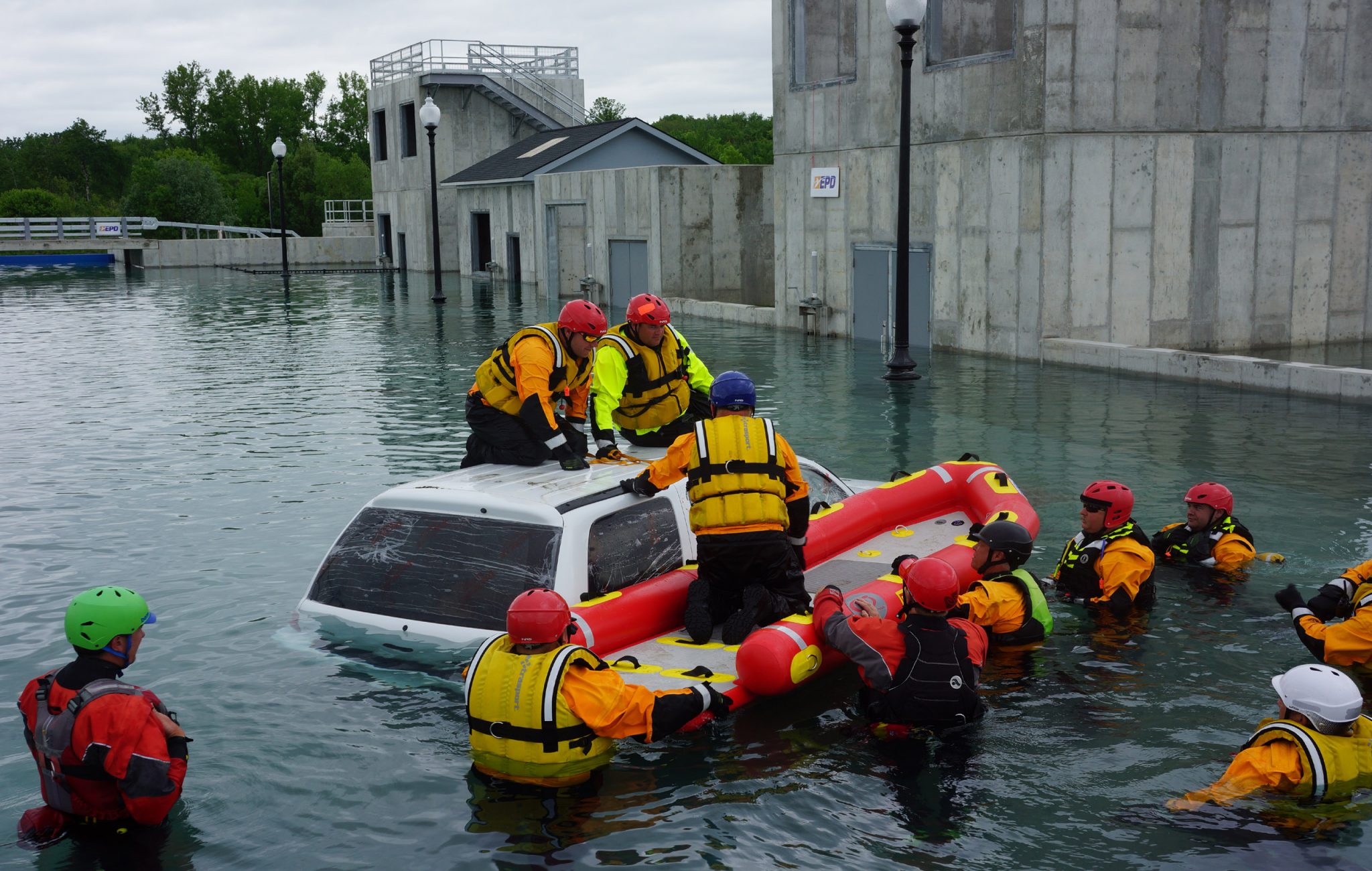 Swiftwater & Flood Rescue – EPD UK